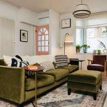 Houzz Tour: Storage and a Cohesive Palette Create a Calm Home