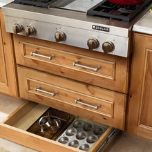 Kitchen - Black/White/Gold,slanted pans