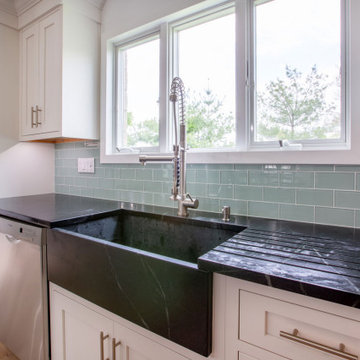 Modern Update to 1940s Kitchen