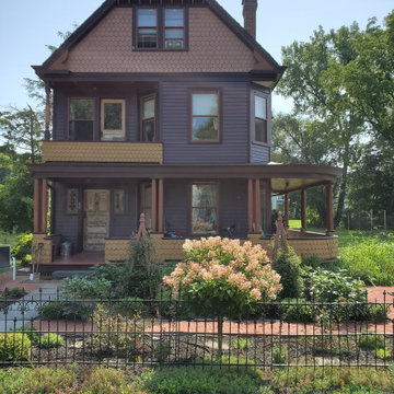 Queen Anne Victorian restoration