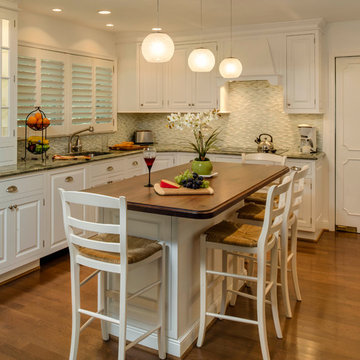 Traditional Kitchens