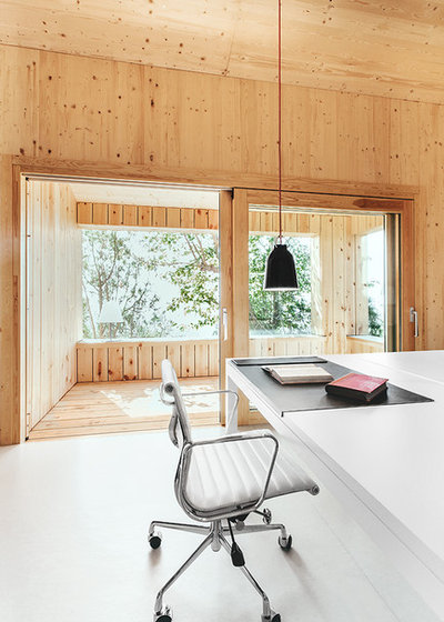 Scandinavian Home Office by dom arquitectura