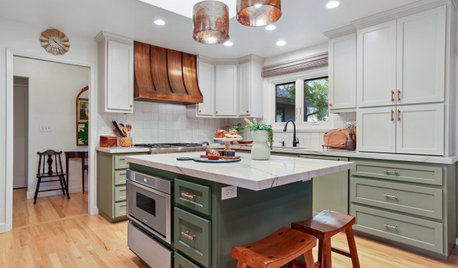 Kitchen of the Week: Two-Tone Cabinets Play Up a Warm Copper Hood