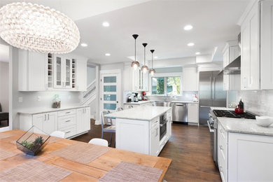 Example of a classic kitchen design in Detroit