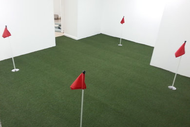 Example of a small minimalist basement design in Milwaukee