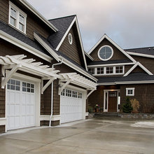 garage & driveway