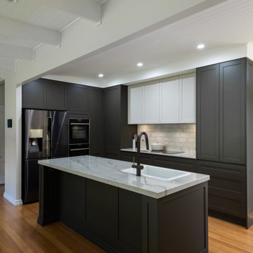 Opulent and Traditional Hamilton Kitchen