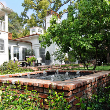Colonial Revival