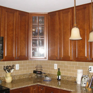 Another 1940s Del Ray Town Home Kitchen