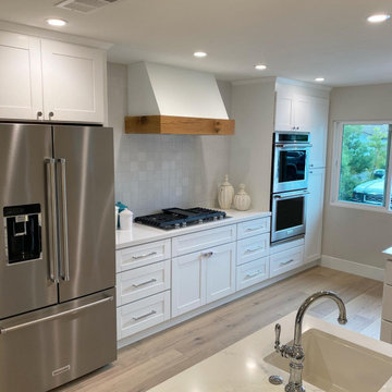 Counterspace Abounds in Seal Beach Kitchen