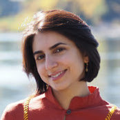 Hosna Sheikholeslami's photo