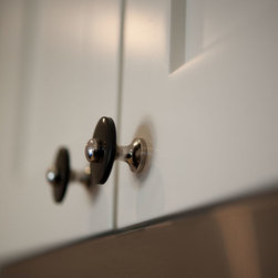 Horn door pulls - Cabinet And Drawer Knobs