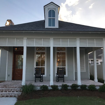 Courtyard Cottage House