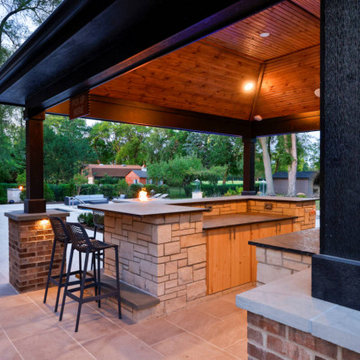 Custom Pool, Spa & Outdoor Living Space - Arlington Heights, IL