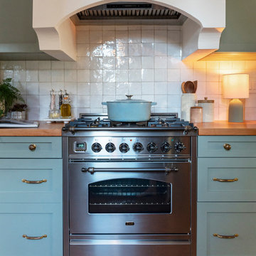 Portland Sage & Terracotta Kitchen