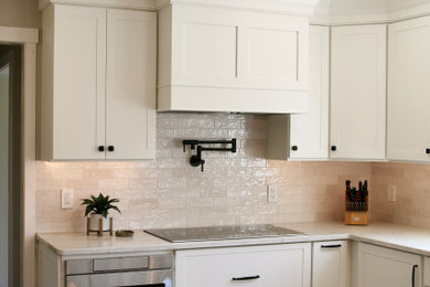Inspiration for a transitional kitchen remodel in Philadelphia