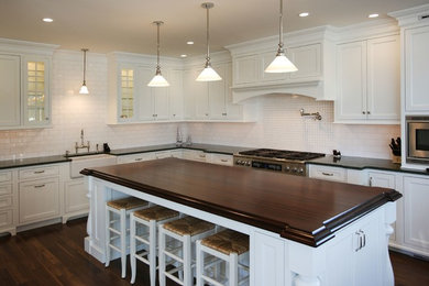 Transitional kitchen photo in Philadelphia