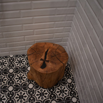 Custom Shower Stool (Tree Stump)