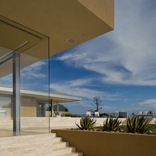 steps/sunken garden