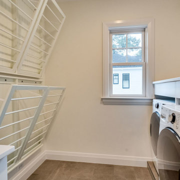 The Charleston Model - 3010 N Florida Street