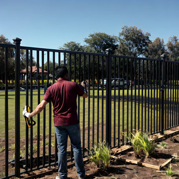 Oriental Metal Fence & Guard Rail