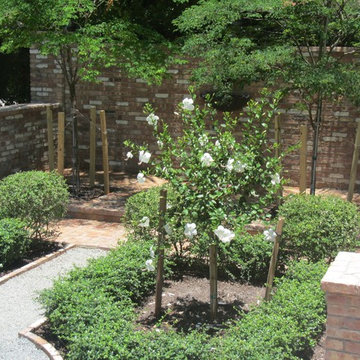 Courtyard garden design elements