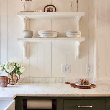 The Classic Cottage Revival Kitchen
