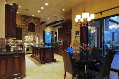 Inspiration for a southwestern kitchen remodel in Phoenix