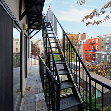 Perfectly situated downtown Park Avenue Condo