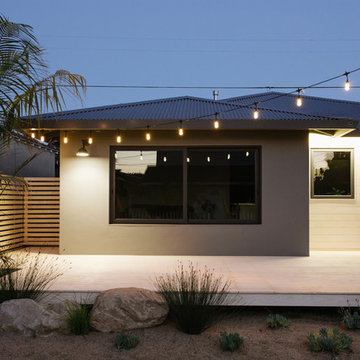 THE SURF SHACK