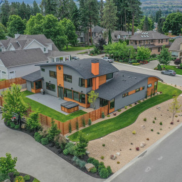 Tasteful hard and softscape landscaping