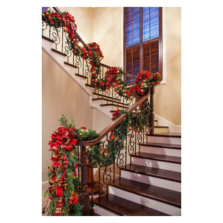 Temple Traditional Christmas - Traditional - Staircase - Austin - by ...