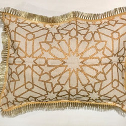 Tablerunners and Cushions - Products