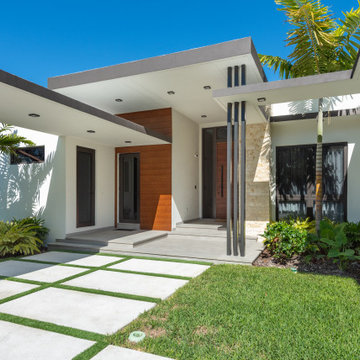 Contemporary Home - 09