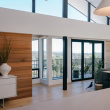 Decor & Features