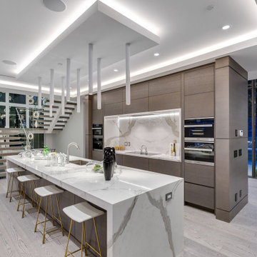 2592 Rosebery Avenue West Vancouver