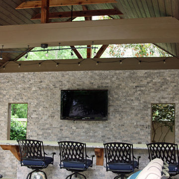 Patios & Outdoor Kitchens