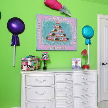 Candyland Room with giant lollipops