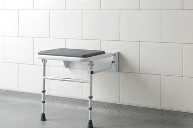 Fold-up Shower Seat with Legs