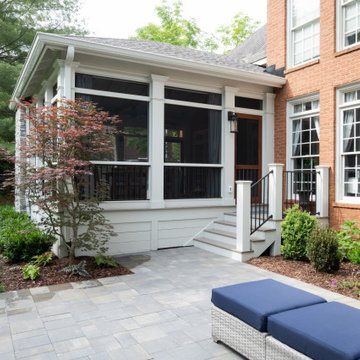 A Screened Porch to Stand the Test of Time