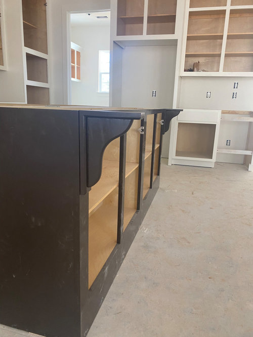 Island countertop overhang