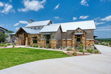 Henness Pass Hill Country Modern Home Design