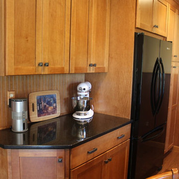 Maple Kitchen with Granite Countertop