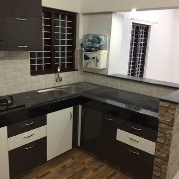 Modular kitchen cabinets