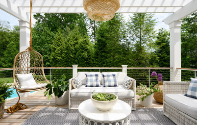Deck of the Week: Pergola-Covered With a Pass-Through Window