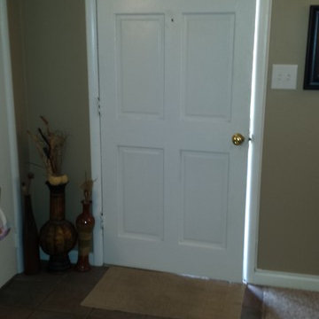 PLEASE HELP!! I don't know where to place furniture to make this room make sense