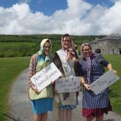 Caroline Nowlan's photo