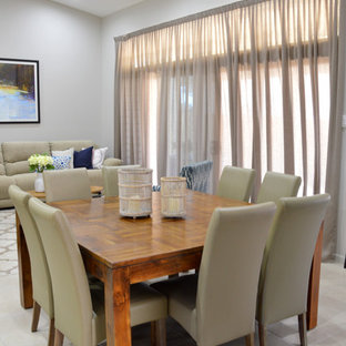 タウンズビルの小さいトランジショナルスタイルのLDKの画像 (ベージュの壁、セラミックタイルの床)