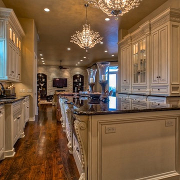 13400 Carriage Way Oklahoma - Wyatt Poindexter KW Luxury Homes