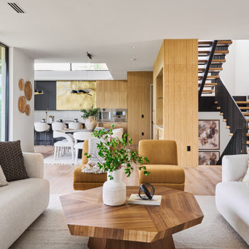 Barton Creek Modern Stage